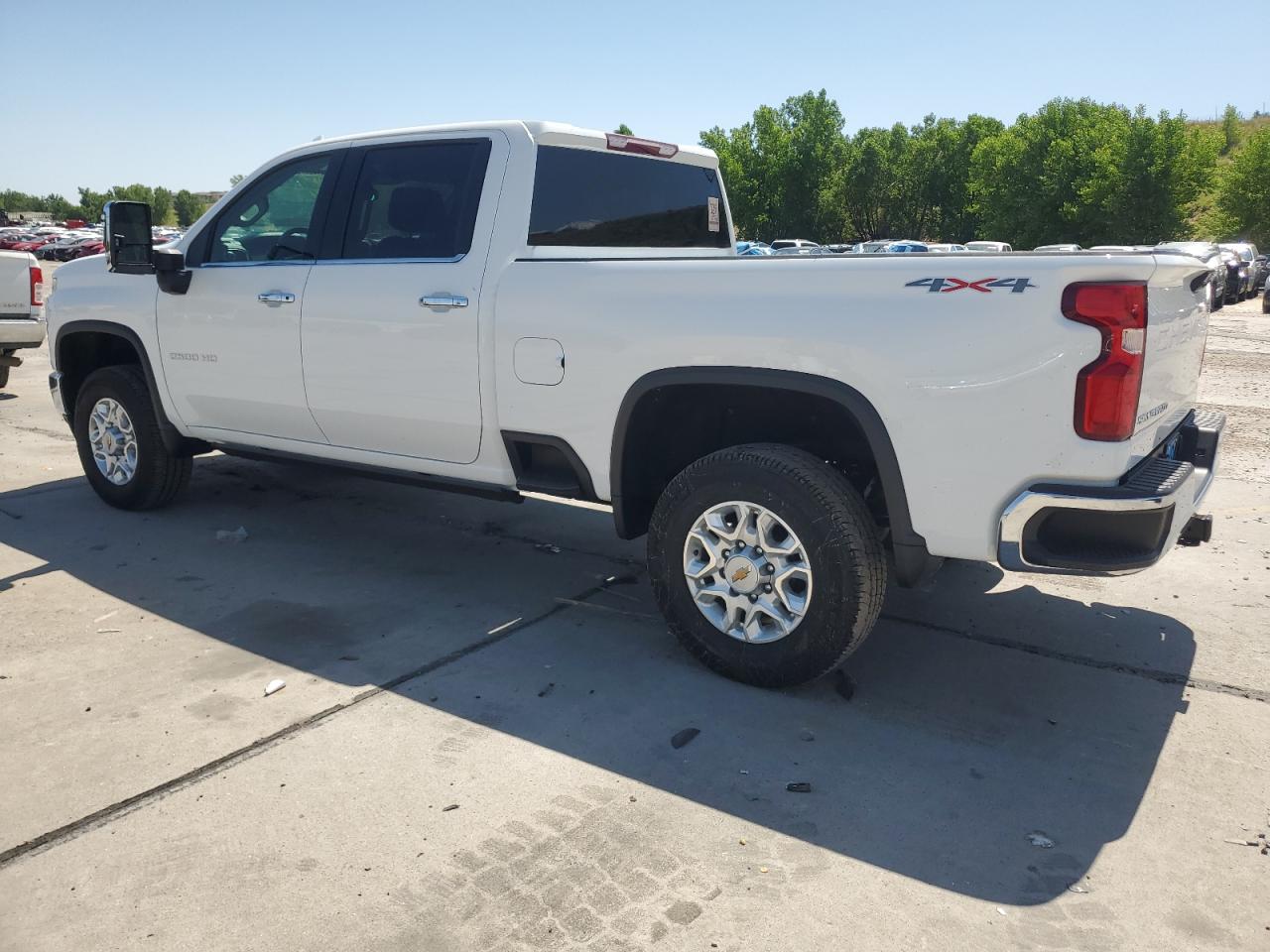2023 CHEVROLET SILVERADO K2500 HEAVY DUTY LTZ photo 2