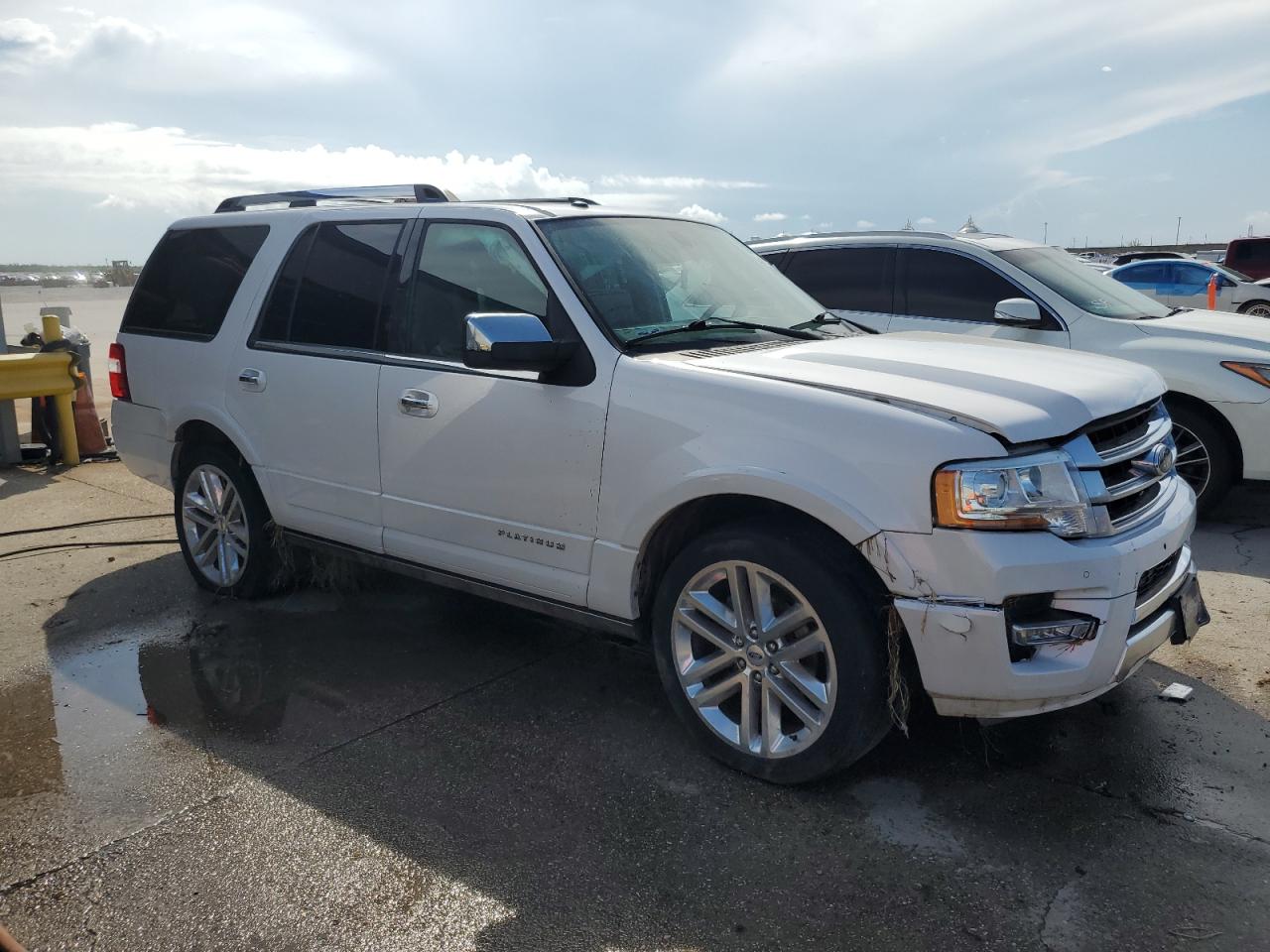 2015 FORD EXPEDITION PLATINUM photo 4