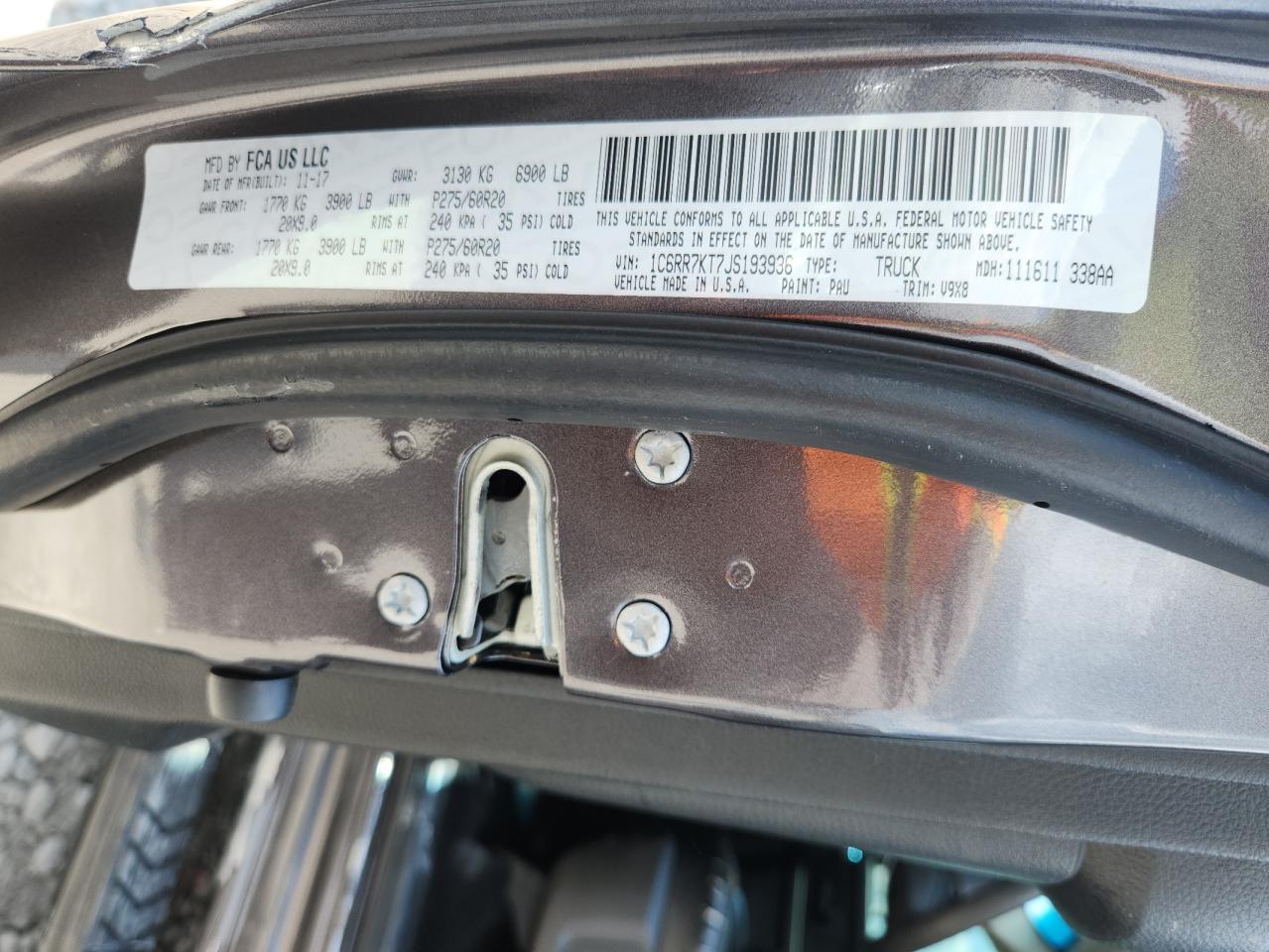 2018 RAM 1500 photo 23