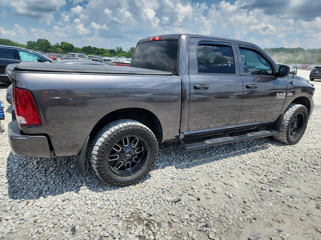 2018 RAM 1500 photo 5
