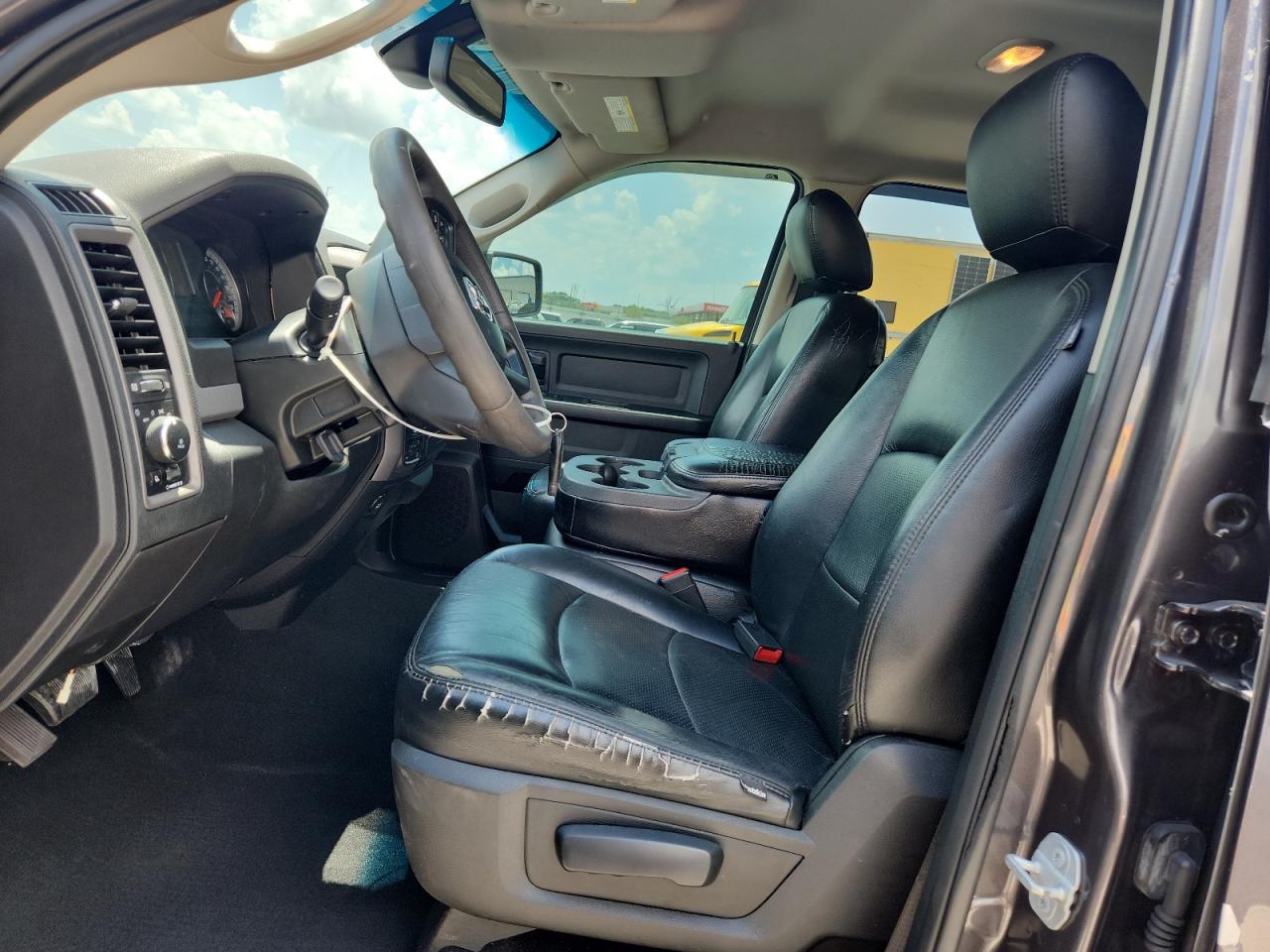 2018 RAM 1500 photo 13