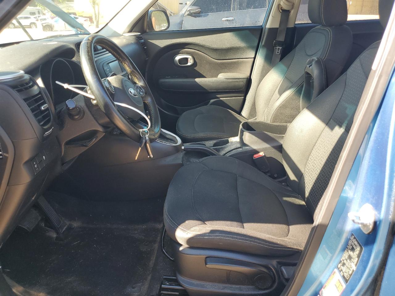 2016 KIA SOUL + photo 13