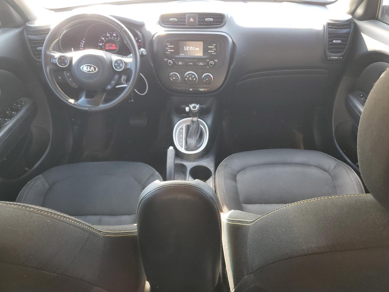 2016 KIA SOUL + photo 15