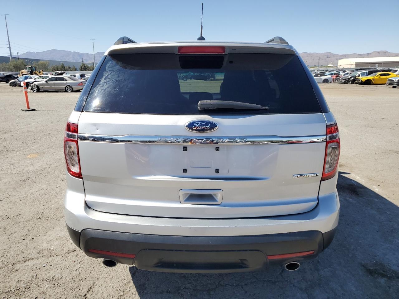 2013 FORD EXPLORER photo 6