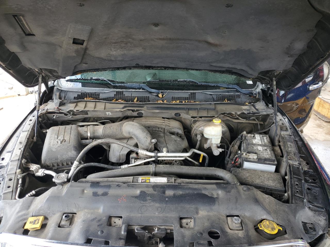 2015 RAM 1500 SLT photo 11