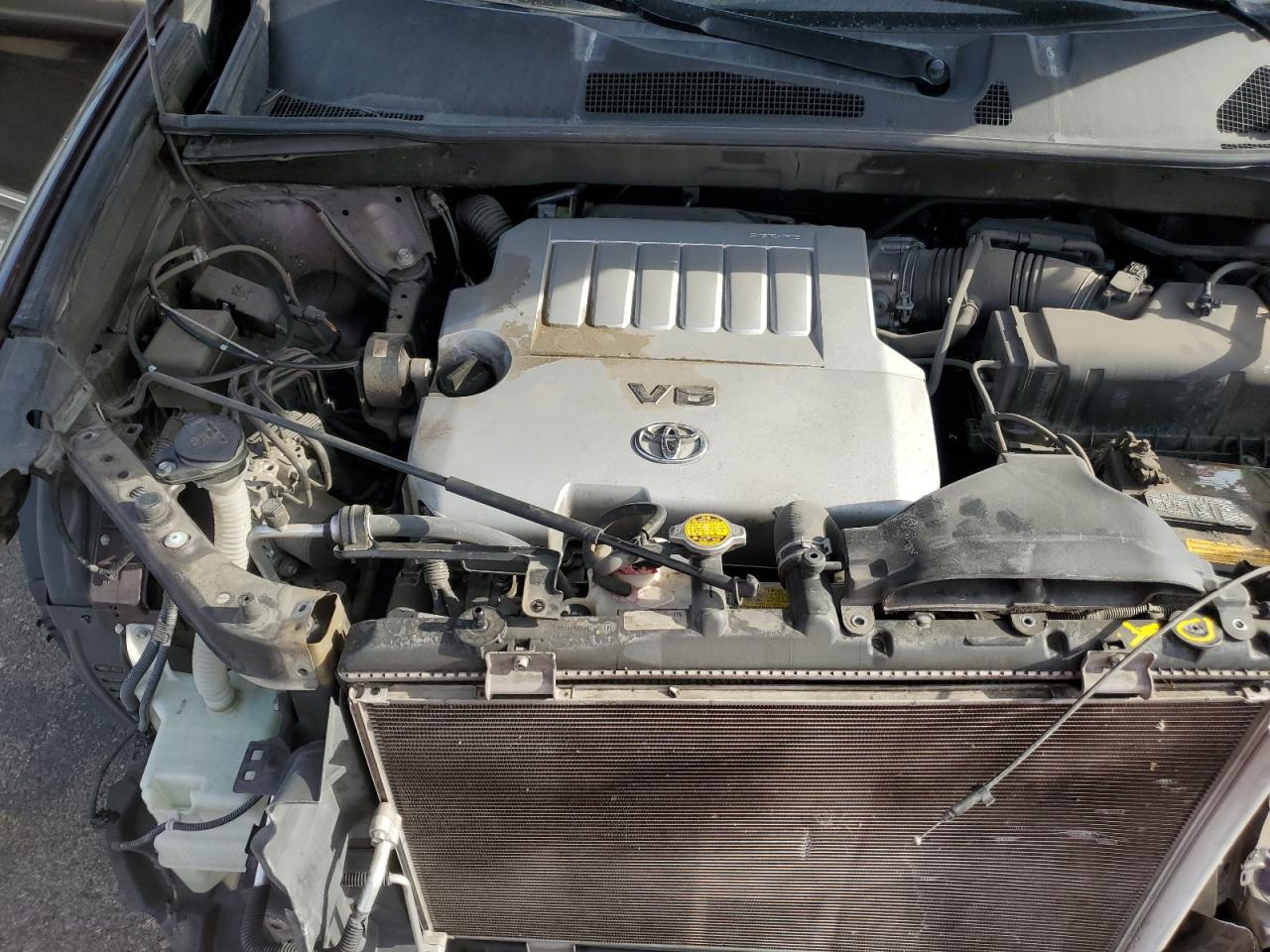 2013 TOYOTA HIGHLANDER SE photo 23