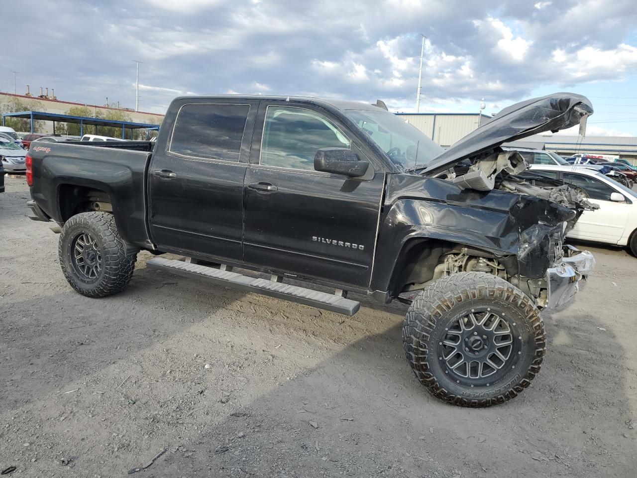 2017 CHEVROLET SILVERADO K1500 LT photo 10
