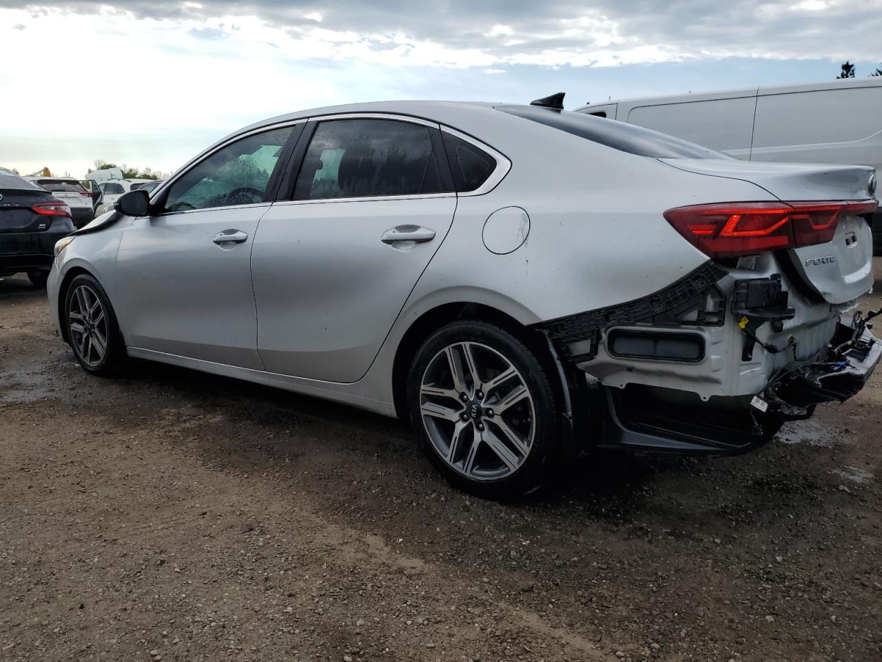 2020 KIA FORTE EX photo 2