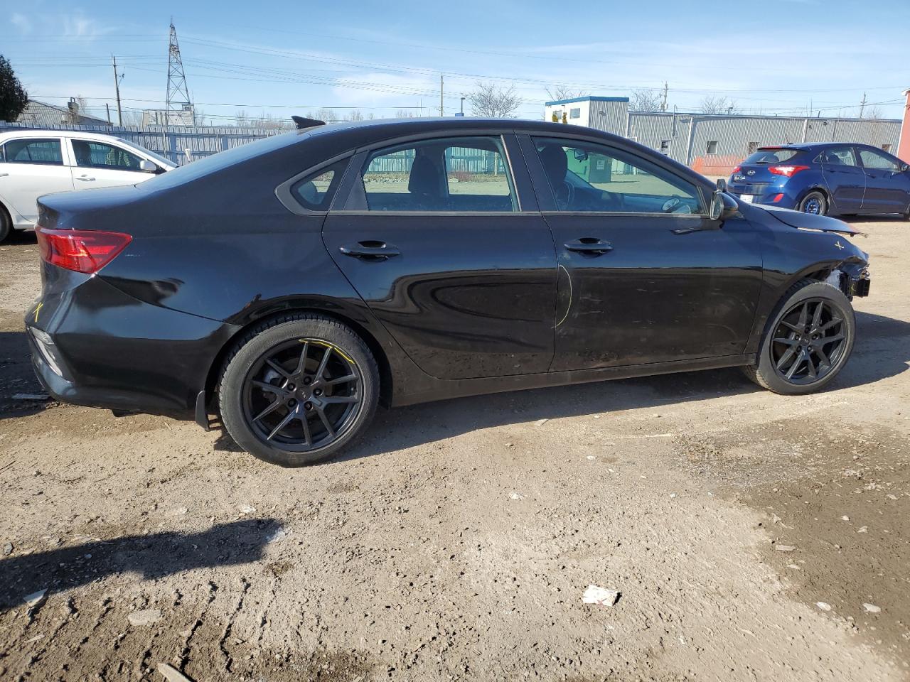 2021 KIA FORTE photo 3