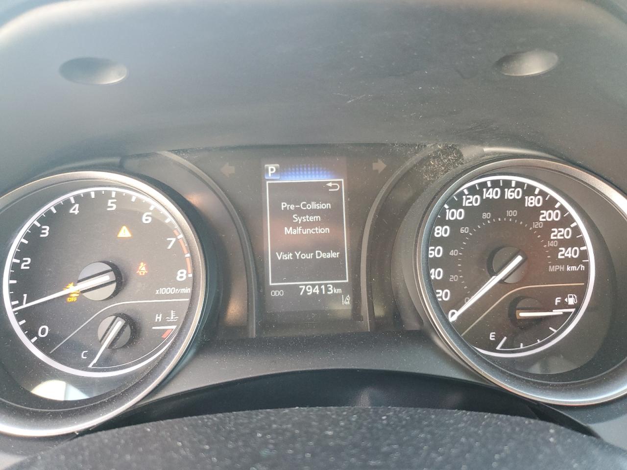 2021 TOYOTA CAMRY SE photo 17