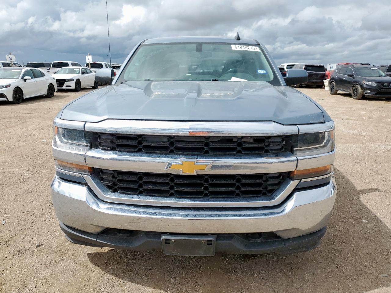 2016 CHEVROLET SILVERADO K1500 LT photo 5