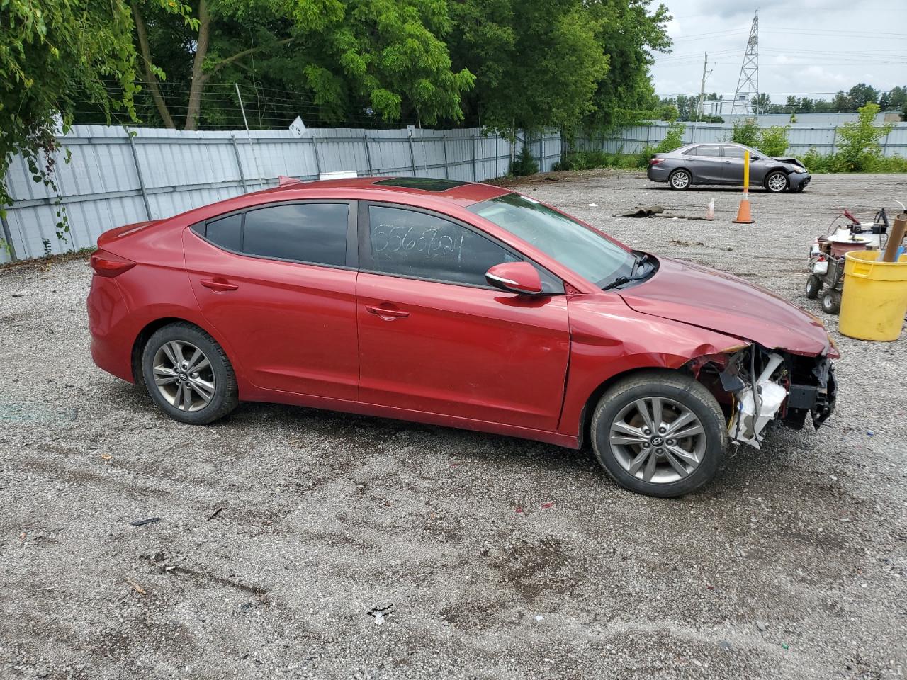 2018 HYUNDAI ELANTRA photo 4