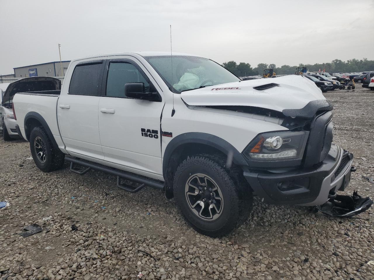 2016 RAM 1500 REBEL photo 4