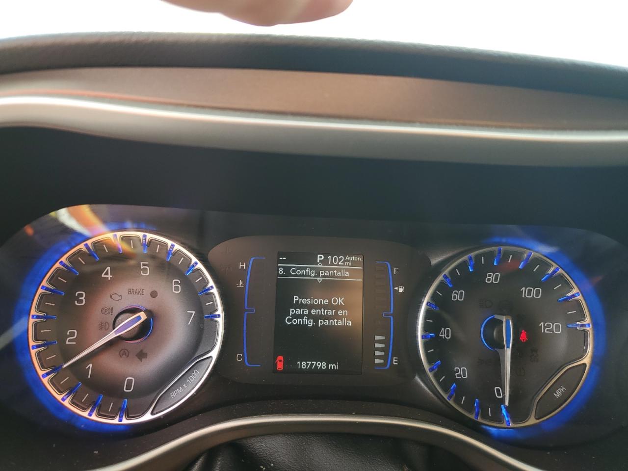 2019 CHRYSLER PACIFICA TOURING L photo 25
