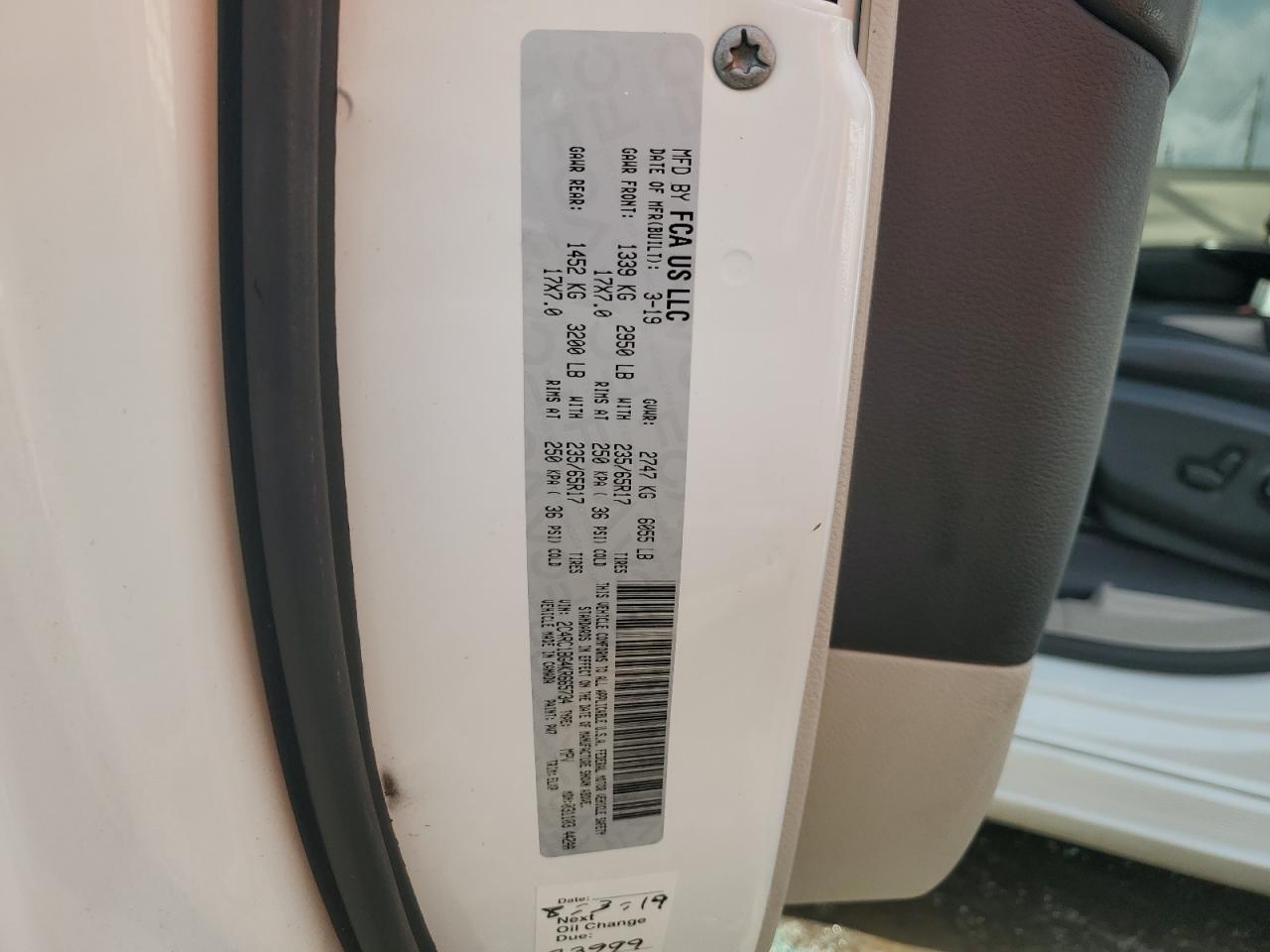 2019 CHRYSLER PACIFICA TOURING L photo 37