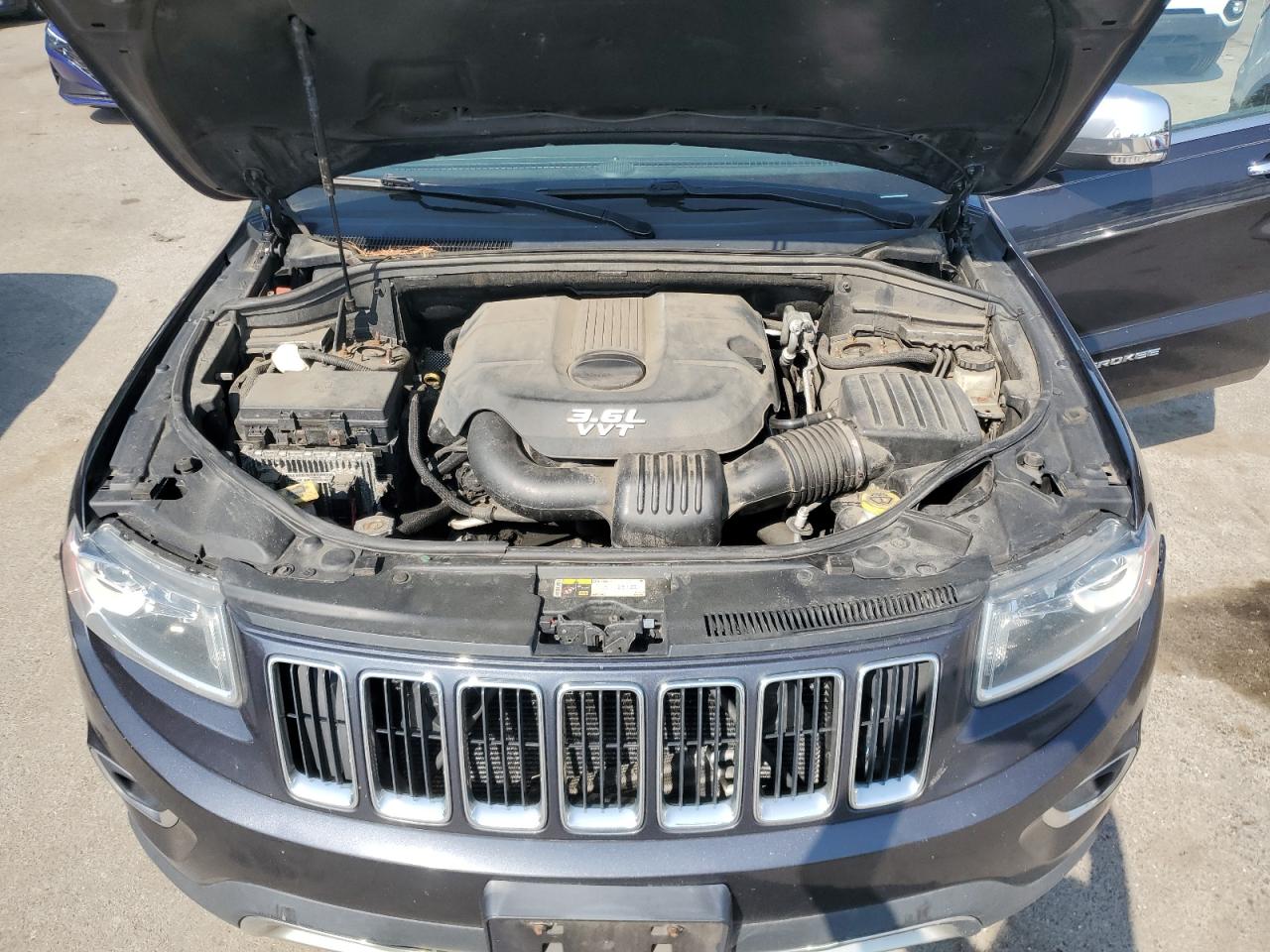 2014 JEEP GRAND CHEROKEE LIMITED photo 23