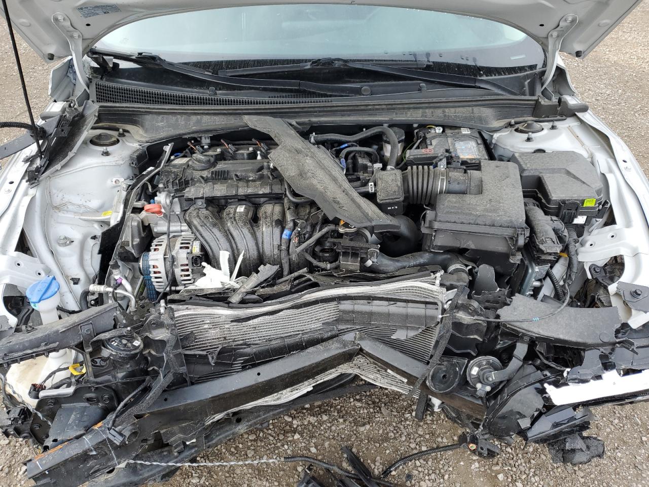 2024 HYUNDAI ELANTRA SEL photo 11