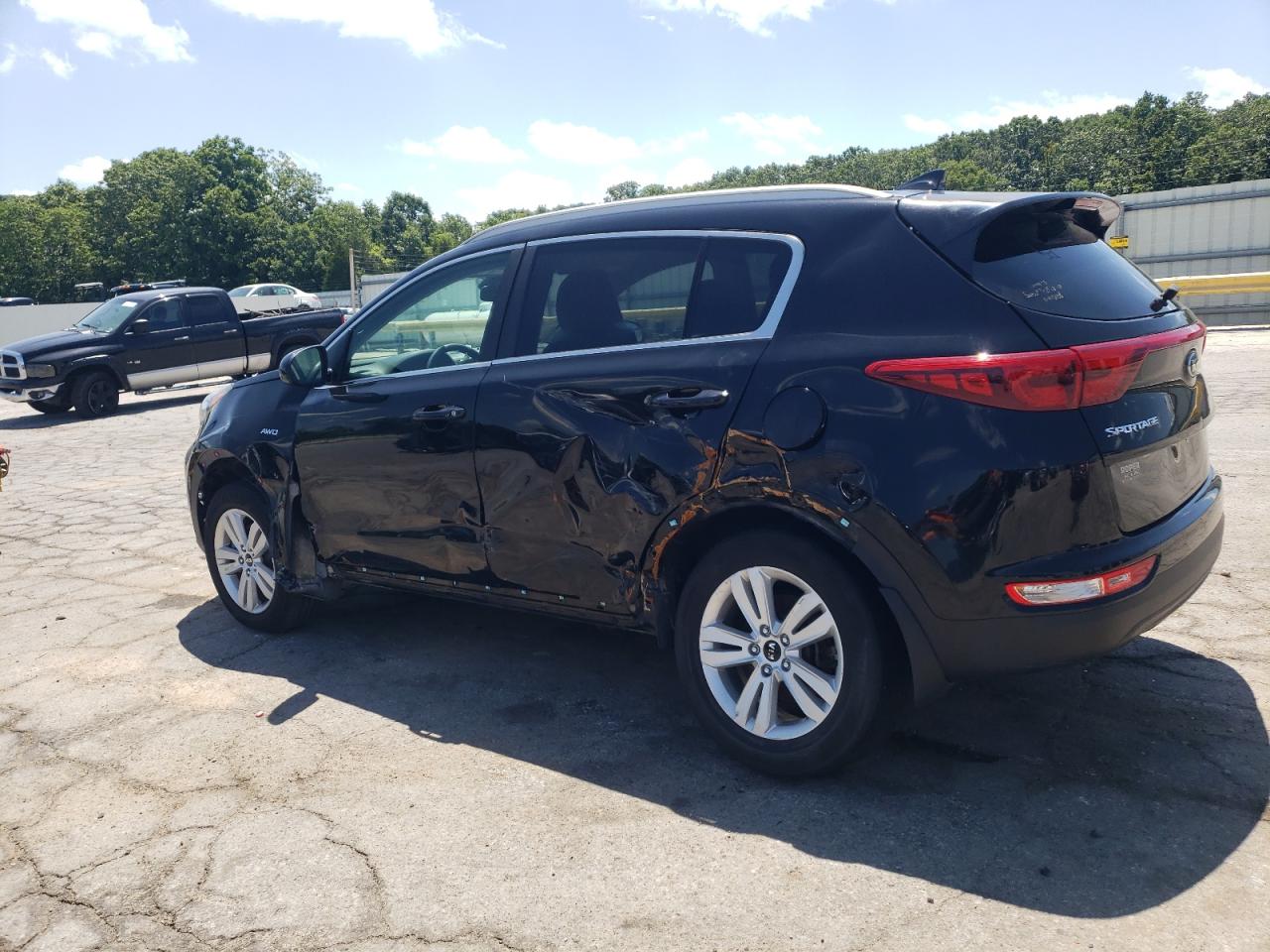 2019 KIA SPORTAGE LX photo 3