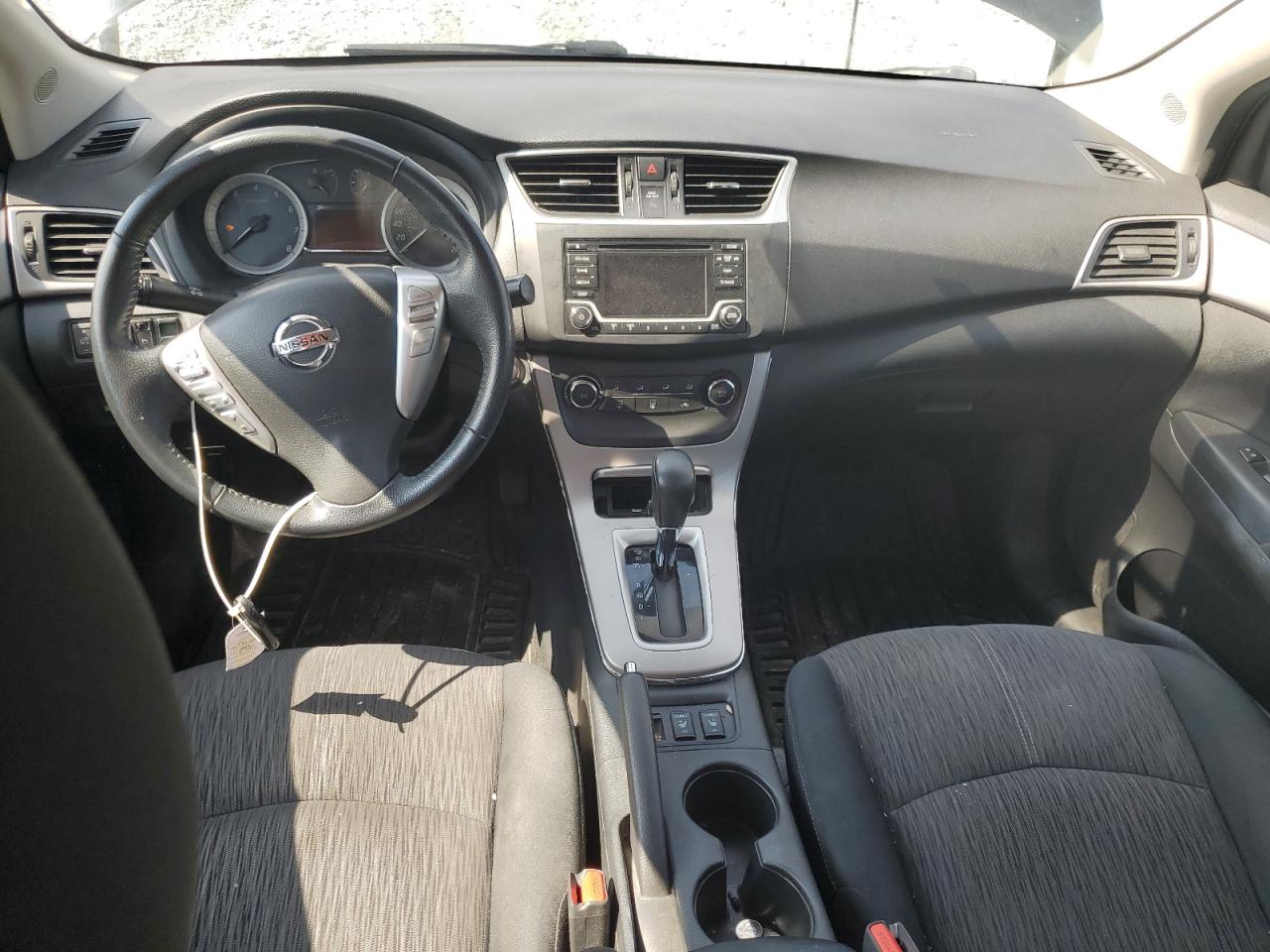 2015 NISSAN SENTRA S photo 15