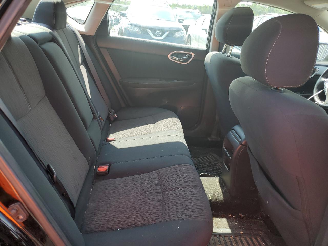 2015 NISSAN SENTRA S photo 19