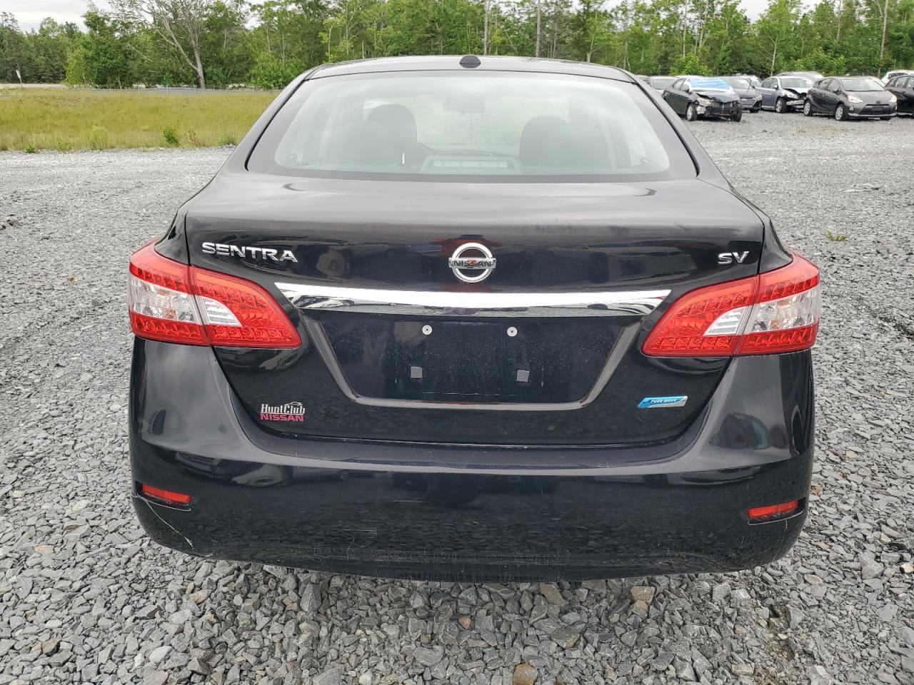 2015 NISSAN SENTRA S photo 11