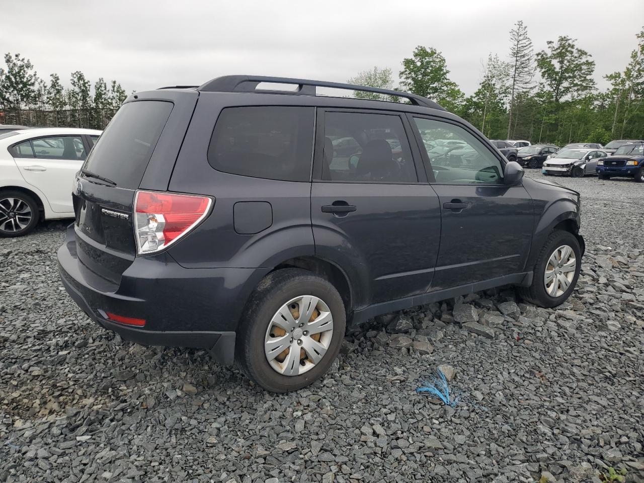 2010 SUBARU FORESTER XS photo 3
