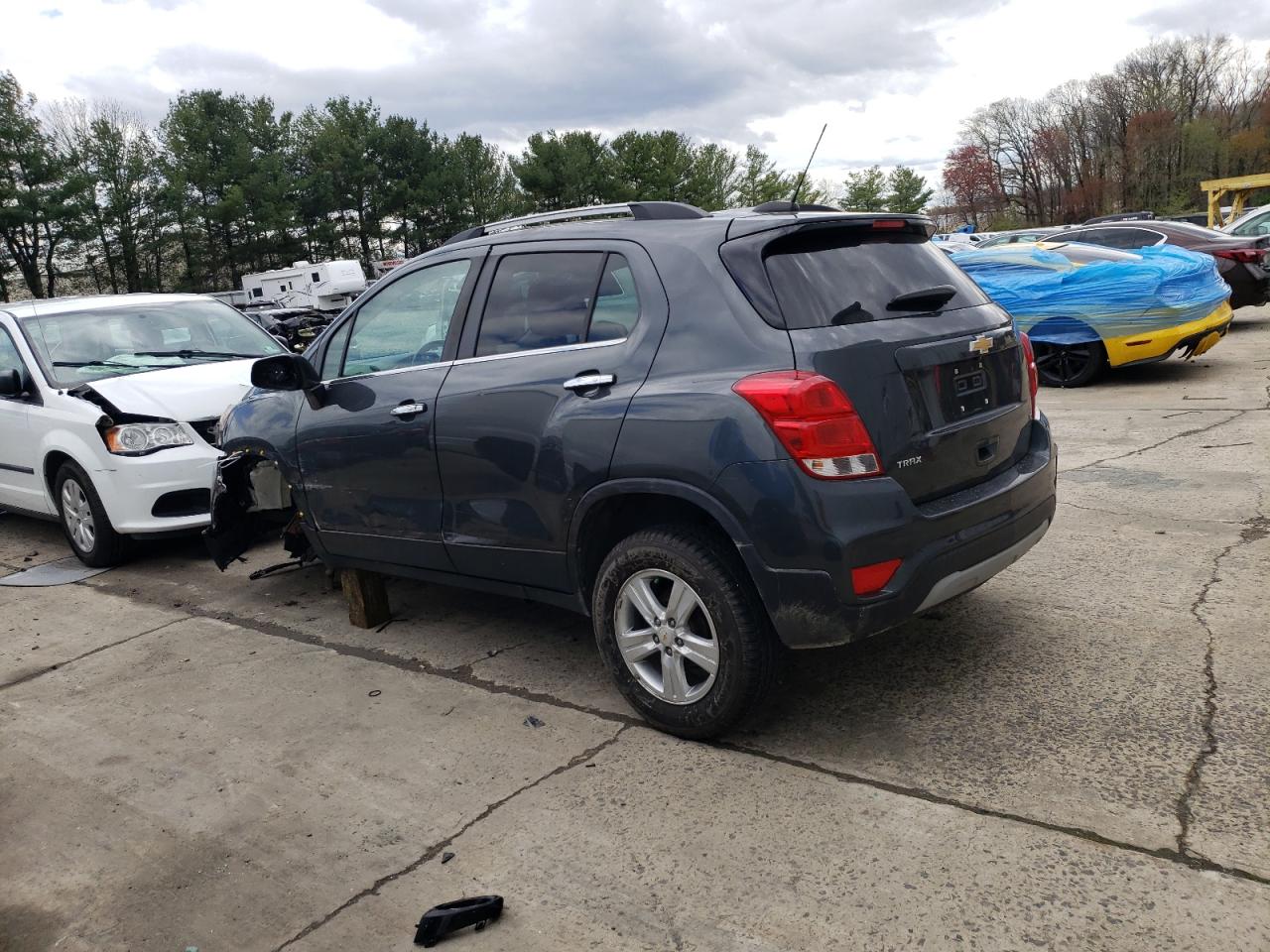 2018 CHEVROLET TRAX 1LT photo 4