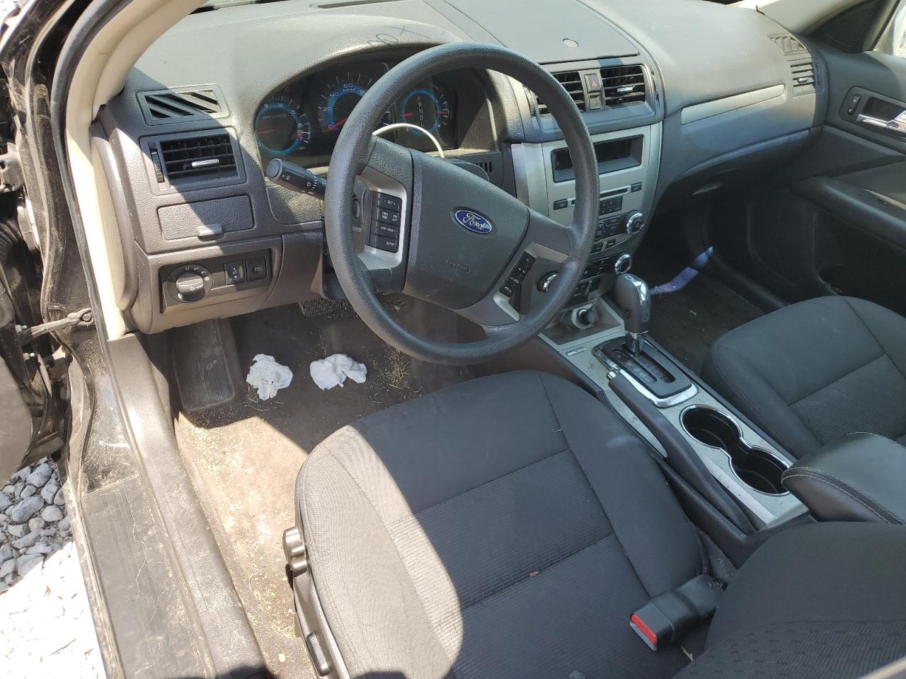 2012 FORD FUSION SE photo 15