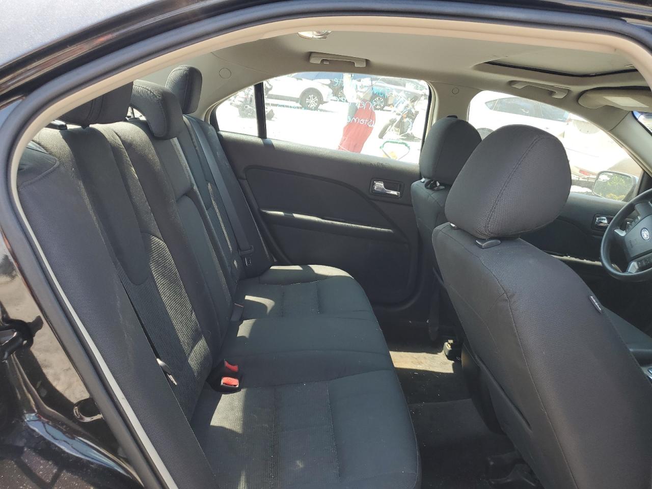 2012 FORD FUSION SE photo 19