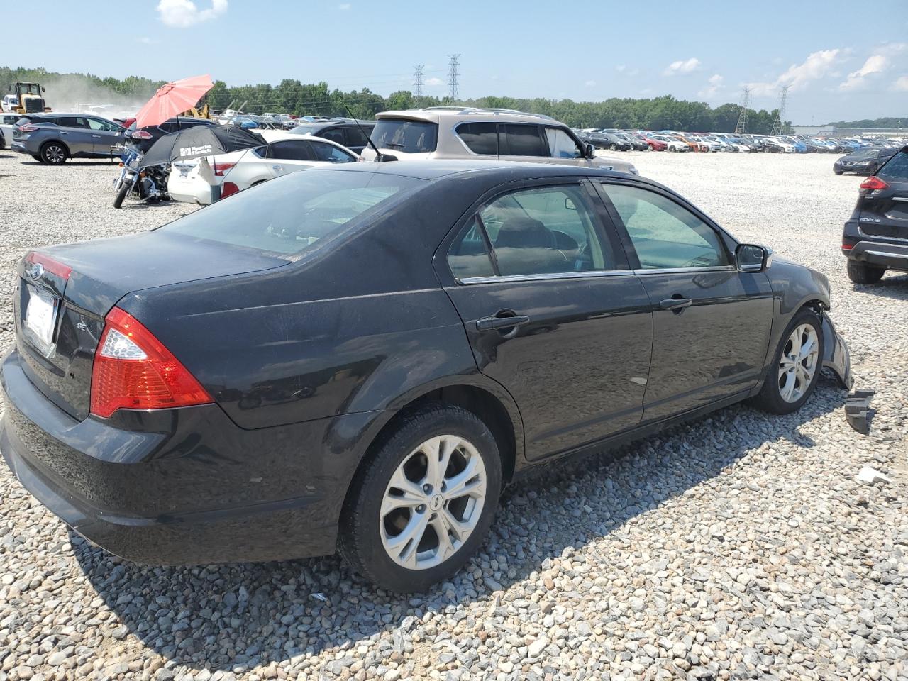 2012 FORD FUSION SE photo 5