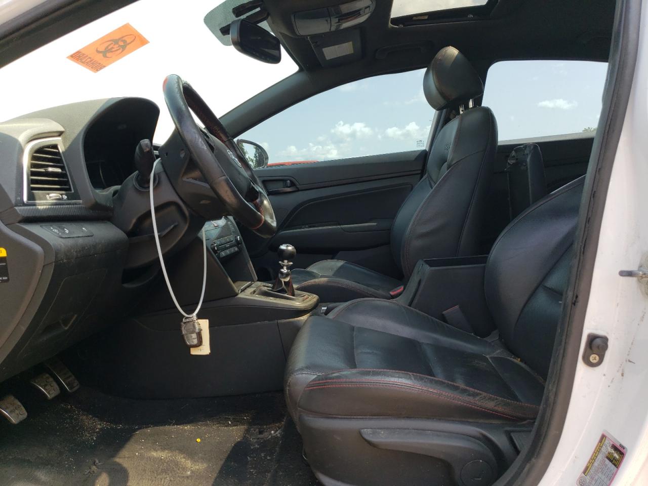 2018 HYUNDAI ELANTRA photo 13