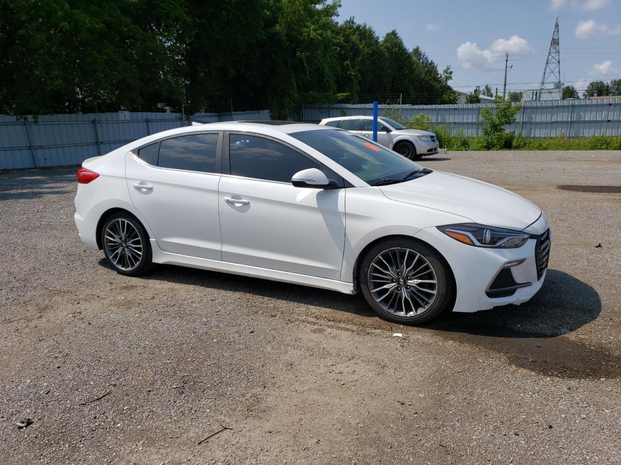 2018 HYUNDAI ELANTRA photo 7