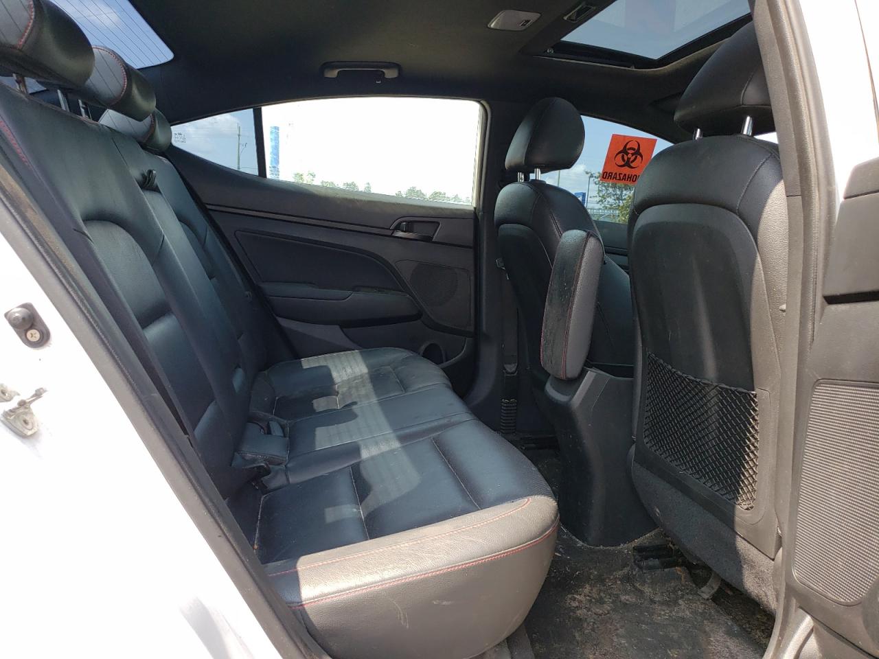 2018 HYUNDAI ELANTRA photo 19