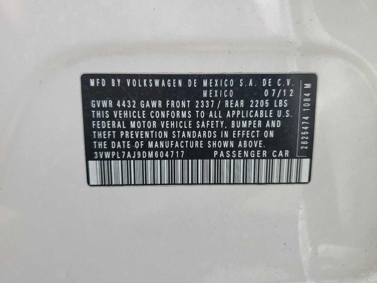 2013 VOLKSWAGEN JETTA TDI photo 34