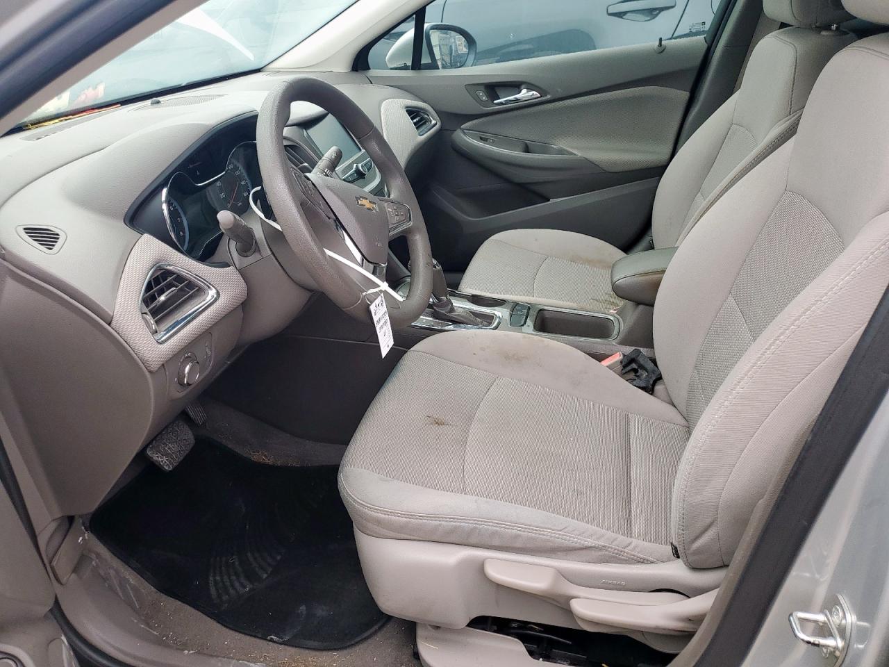 2017 CHEVROLET CRUZE LT photo 13