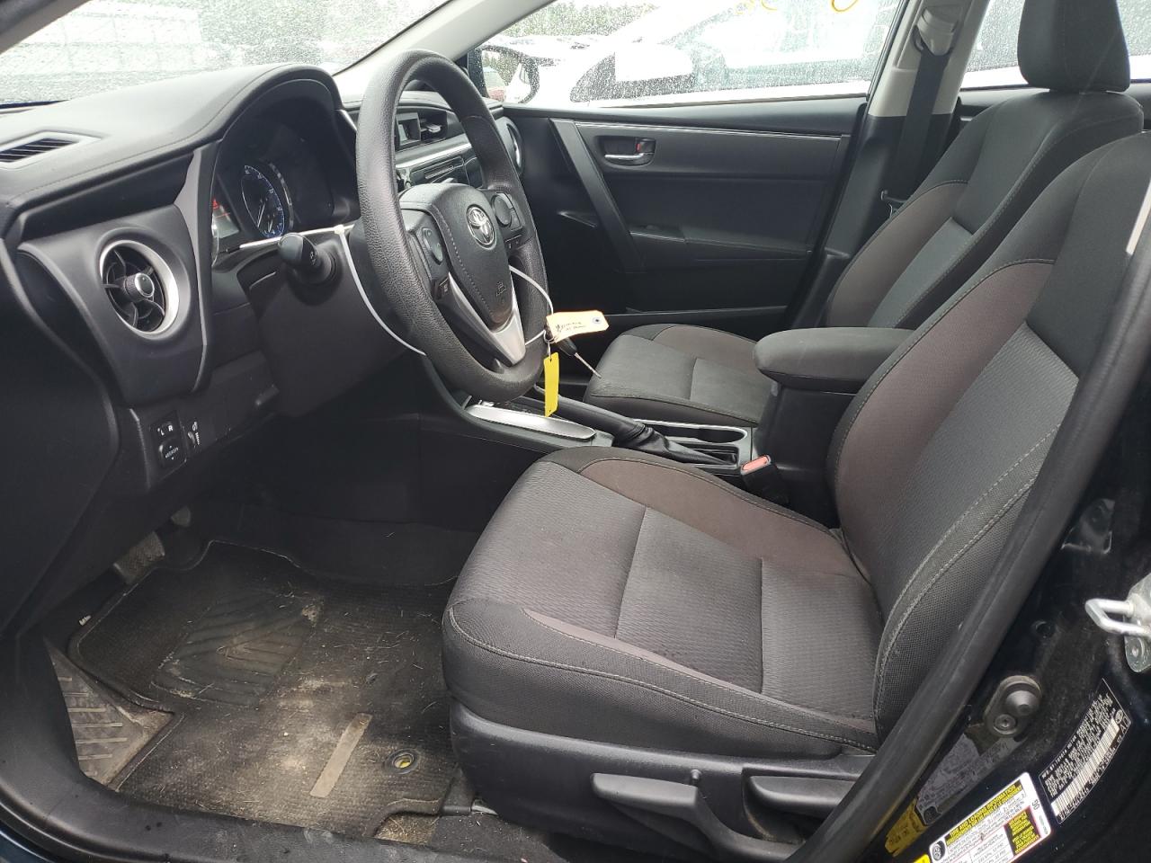 2019 TOYOTA COROLLA L photo 13