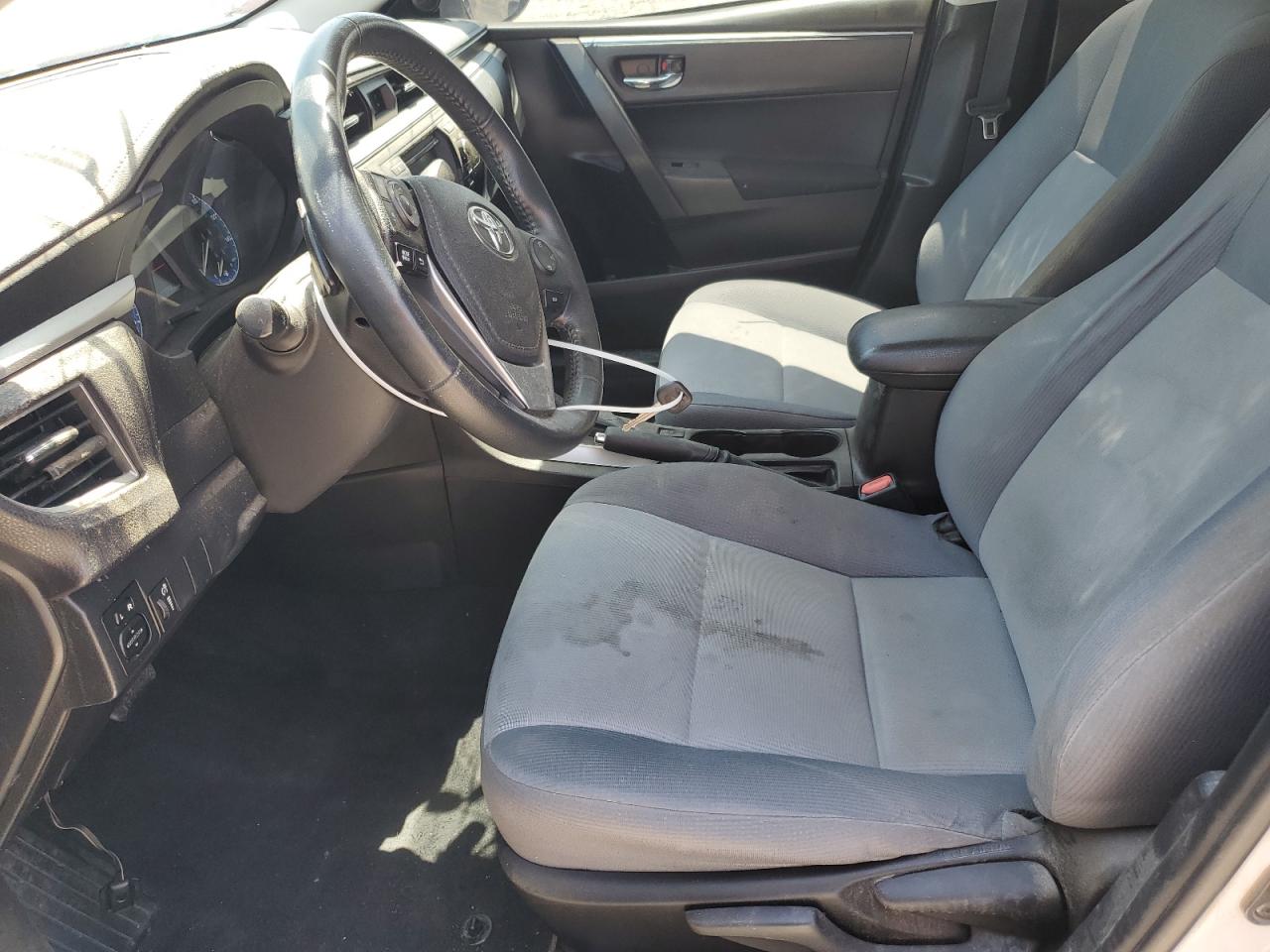 2016 TOYOTA COROLLA L photo 7
