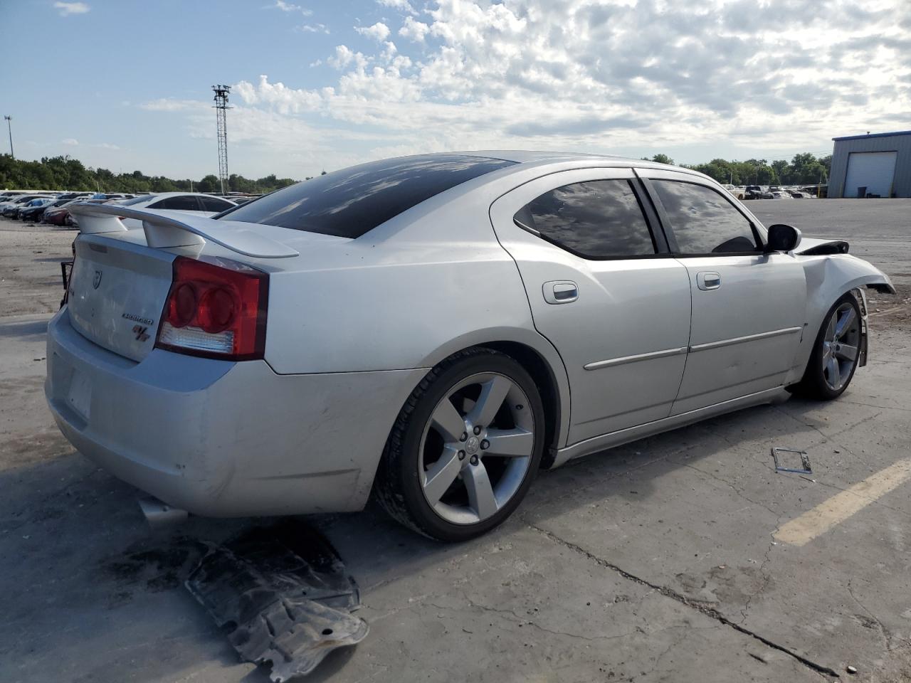 2010 DODGE CHARGER R photo 7