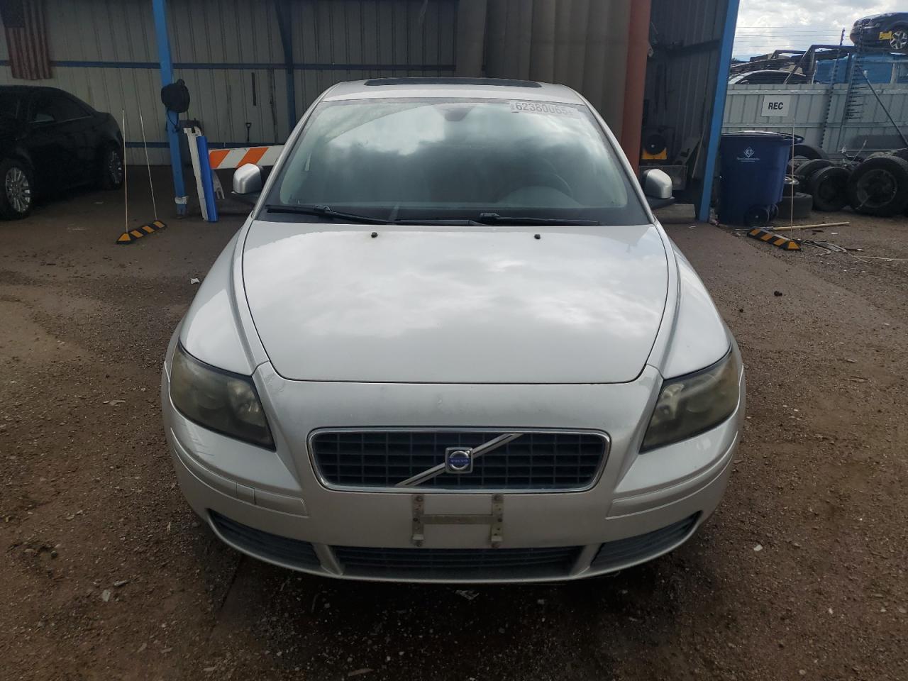 2007 VOLVO S40 2.4I photo 5
