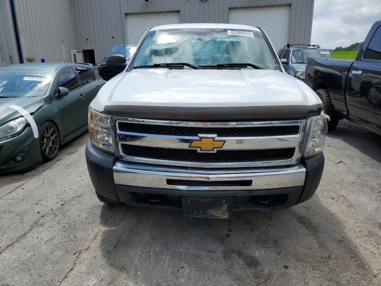 2010 CHEVROLET SILVERADO K1500 photo 5