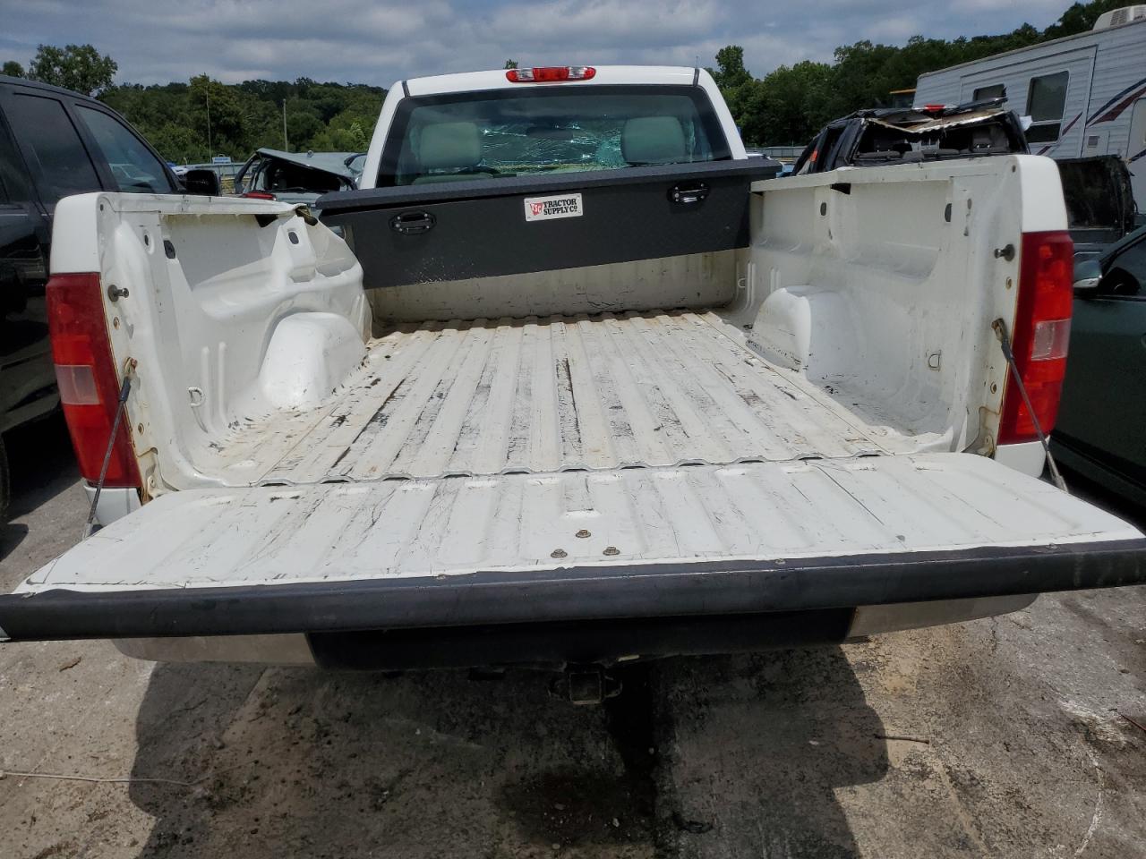 2010 CHEVROLET SILVERADO K1500 photo 6