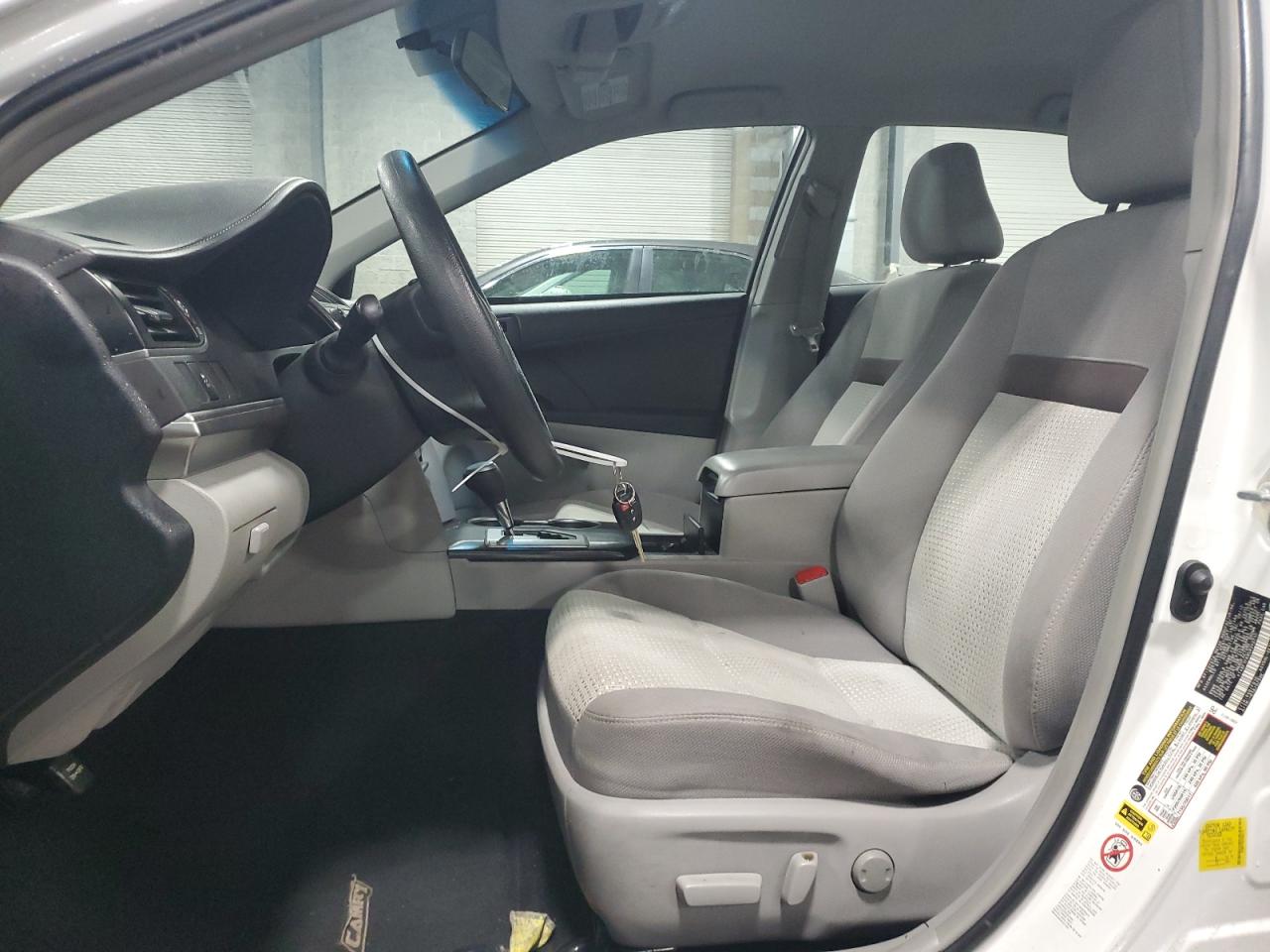 2012 TOYOTA CAMRY BASE photo 19