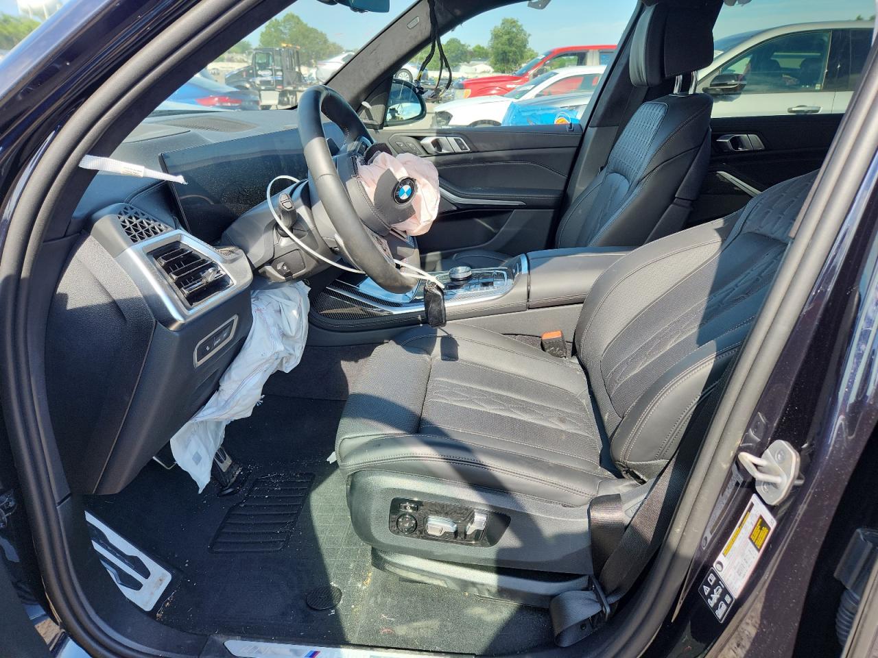 2025 BMW X7 M60I photo 19