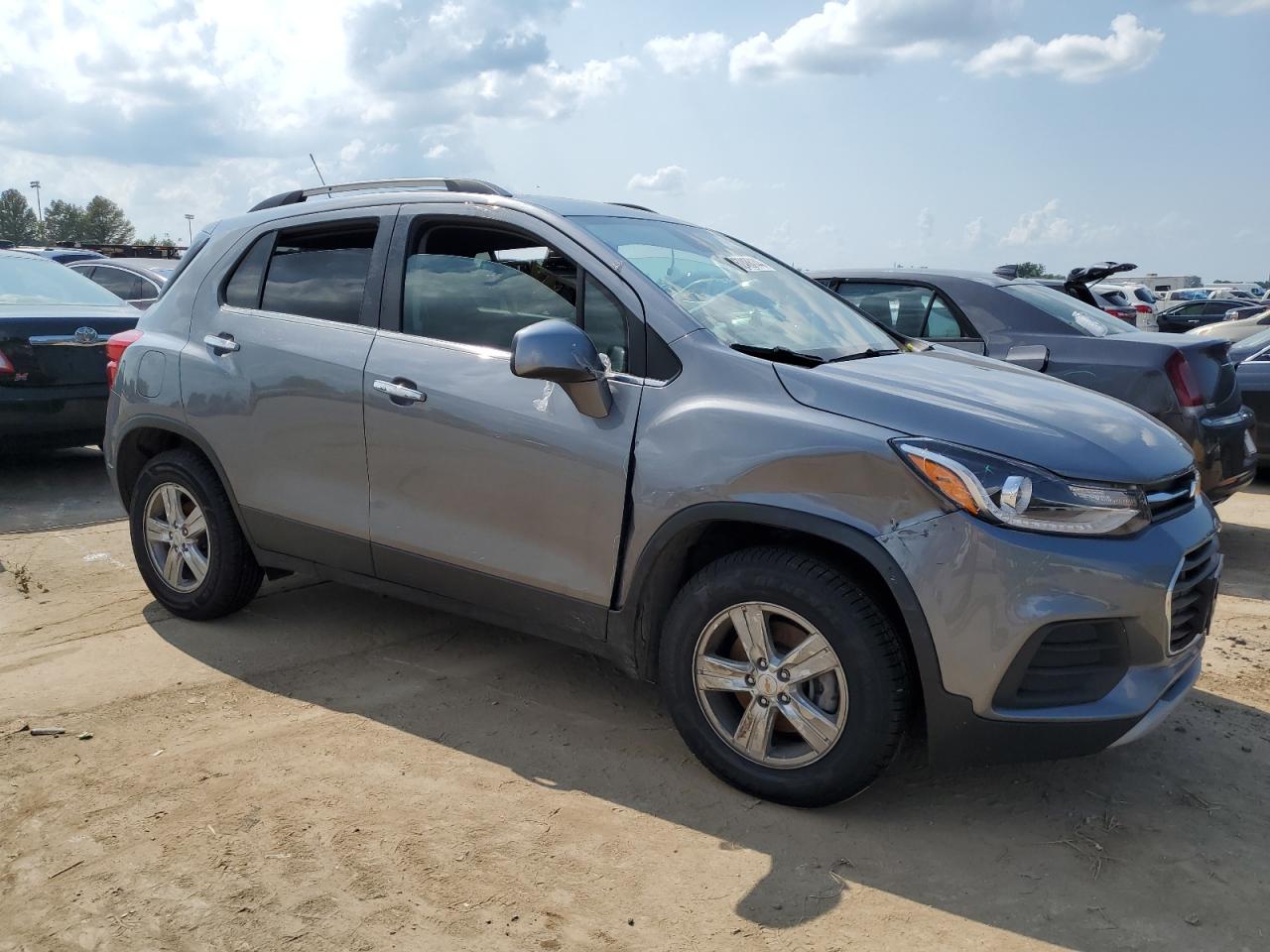 2019 CHEVROLET TRAX 1LT photo 4