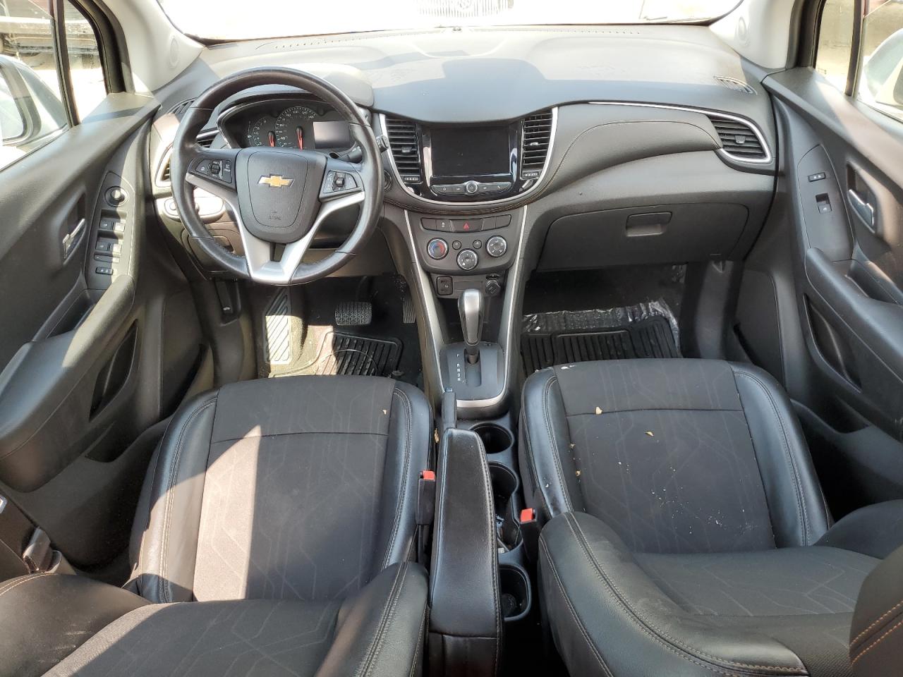 2019 CHEVROLET TRAX 1LT photo 8