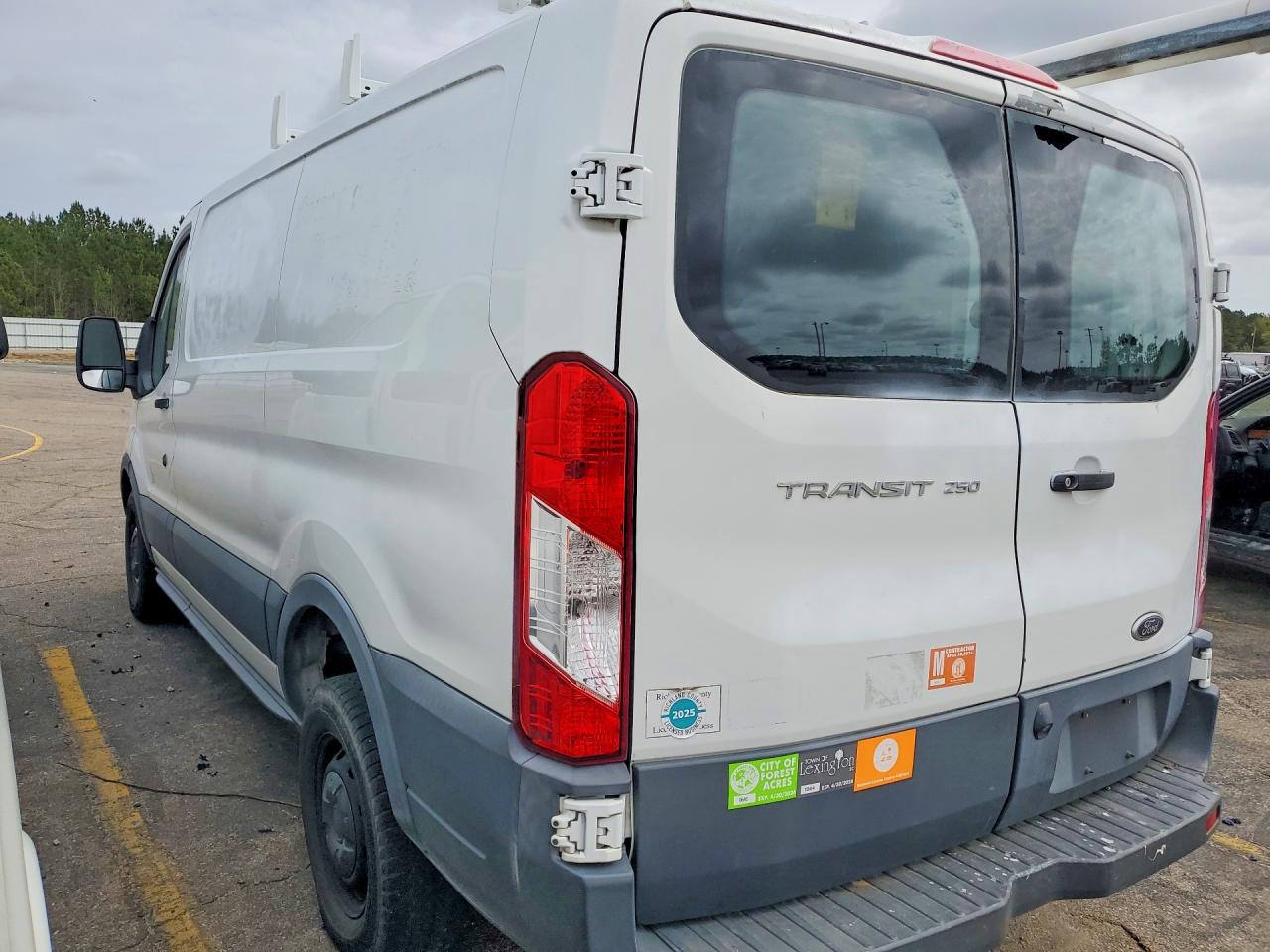2018 FORD TRANSIT T-250 photo 2