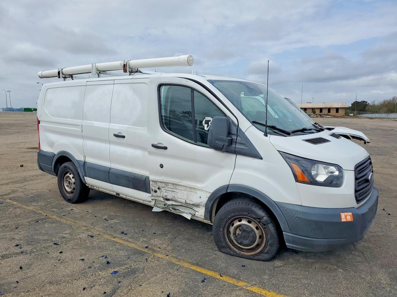 2018 FORD TRANSIT T-250 photo 4