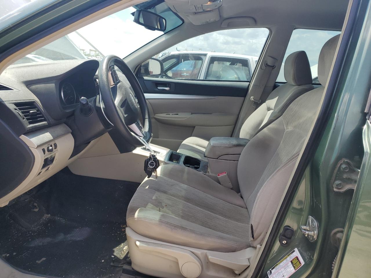 2014 SUBARU OUTBACK 2.5I photo 13