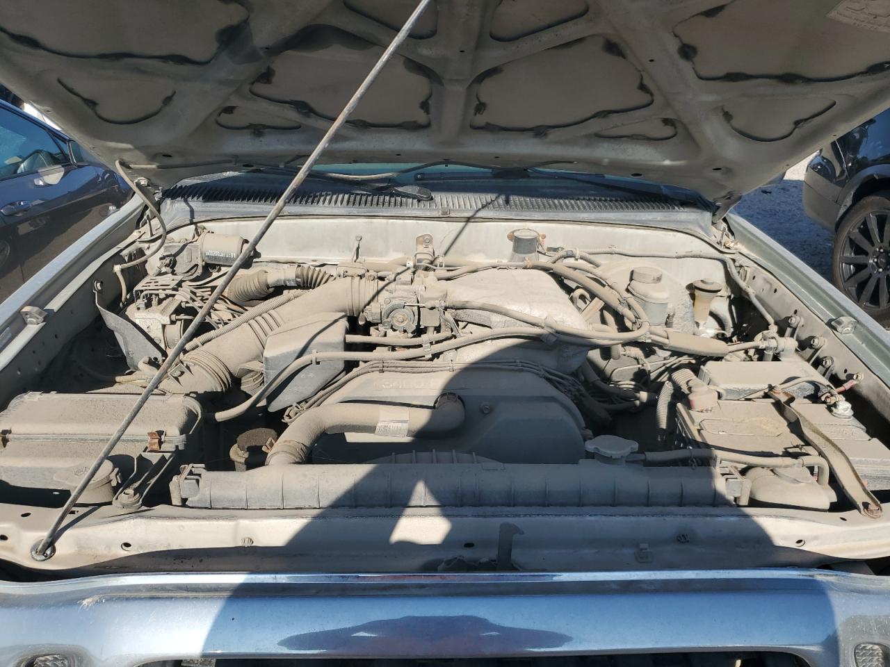 2004 TOYOTA TACOMA XTRACAB photo 21