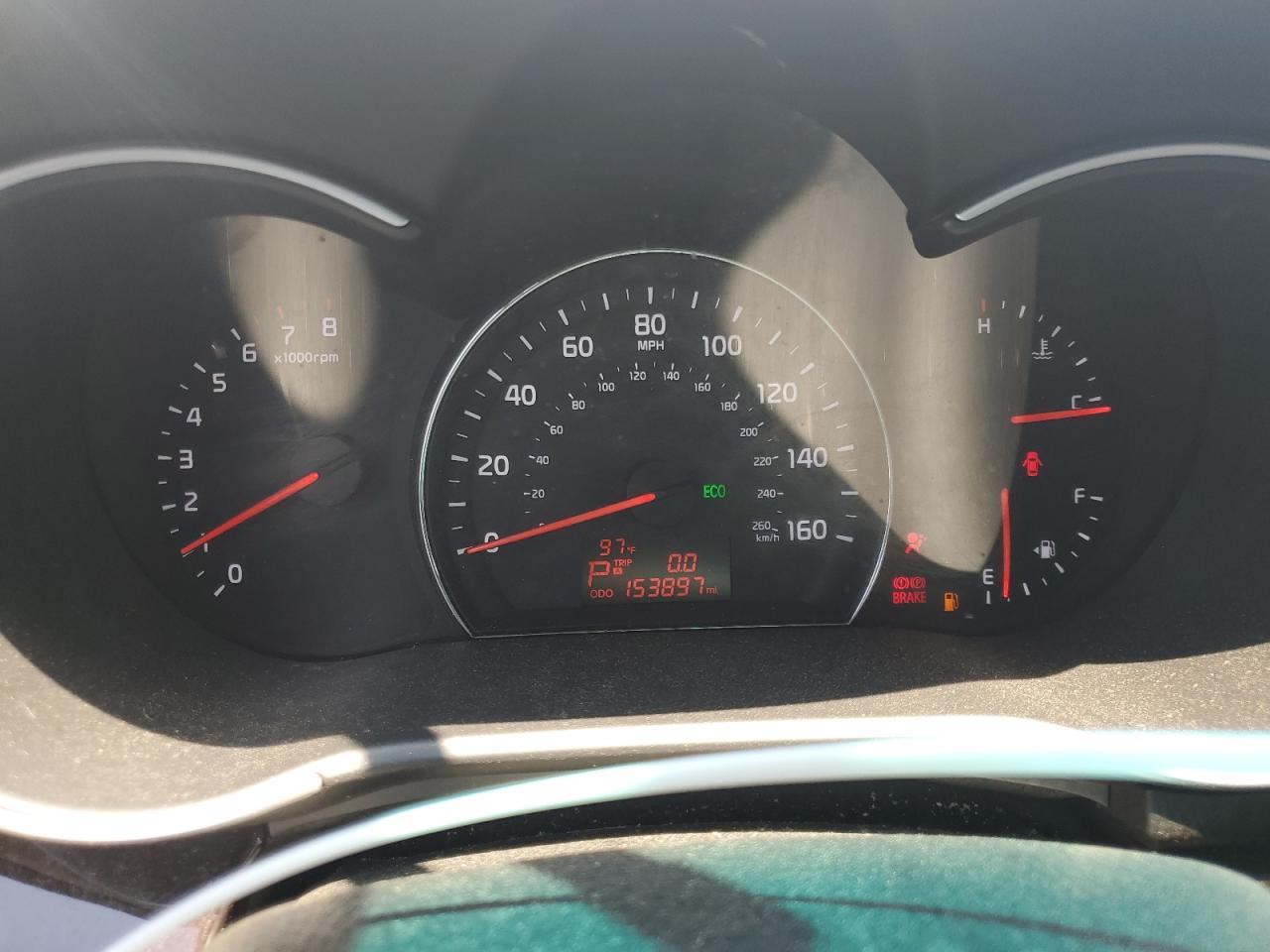 2015 KIA SORENTO LX photo 25